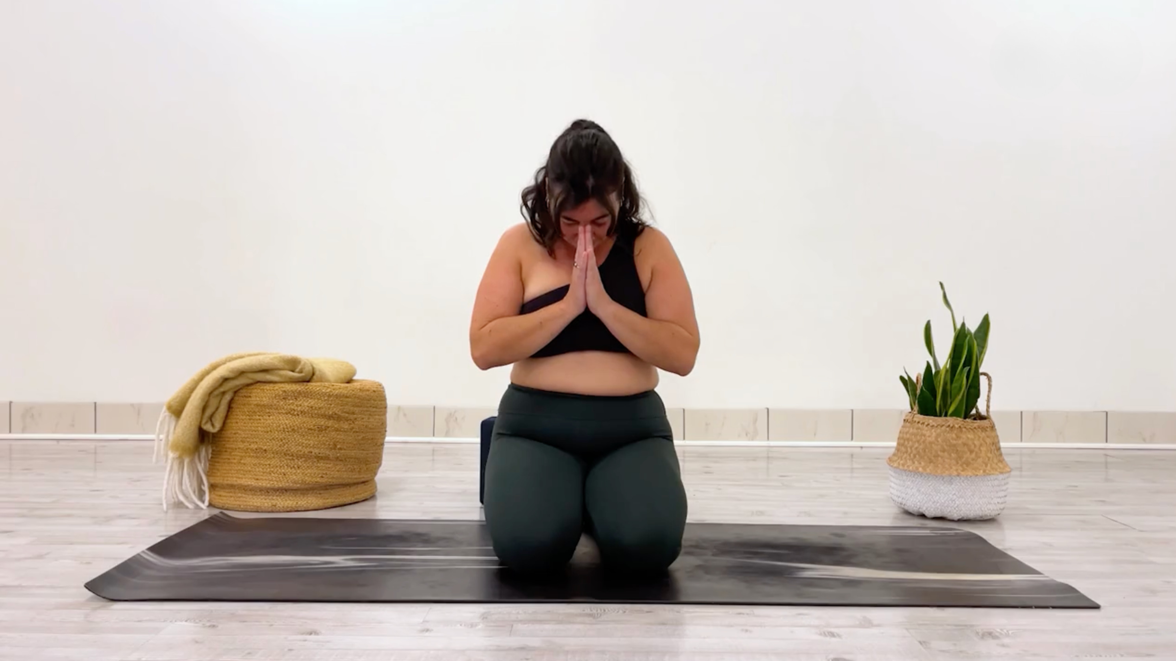 Yoga teacher Taylor Lorenz in Closing